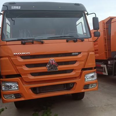 Veicolo da costruzione durevole Sinotruk Chassis 371HP Truck a sterzo idraulico per GCC