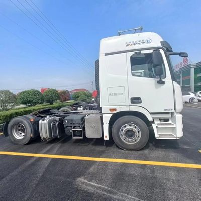 Trattore Sinotruck con sedile a sospensione aerea trainare efficacemente veicoli pesanti