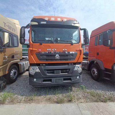 Usato HOWO 6X4 camion trattore per trainare semirimorchi personalizzazione e dimensione del pacchetto