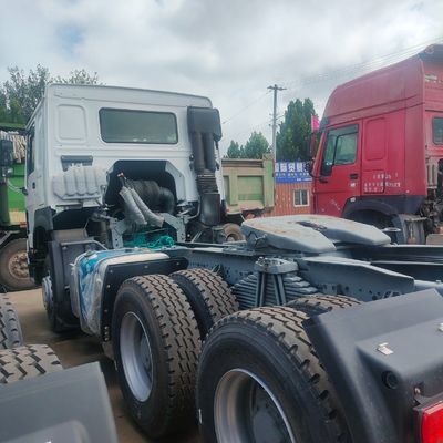 ZZ4257N3247E1H Camion HOWO pesante per il trasporto di merci puntuale e affidabile