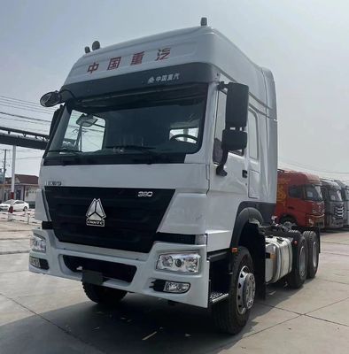 Trasportatore ad alta capacità di carico per il trasporto di attrezzature minerarie all'interno del telaio Sinotruk HOWO380