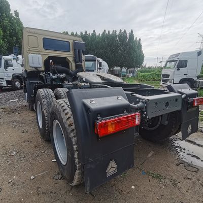 Serbatoio di carburante da 1000L HOWO Camionetto trattore con capacità di carico da 31 a 40 t e sedile a sospensione pneumatica