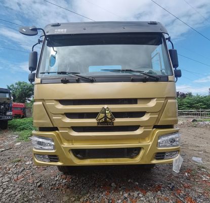 Affattabile HOWO Traktor Truck con serbatoio di carburante 600L Semi-remorco a rimorchio personalizzato