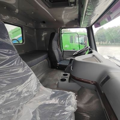 Sinotruck 6X4 Cargo Truck per progetti di costruzione pesanti