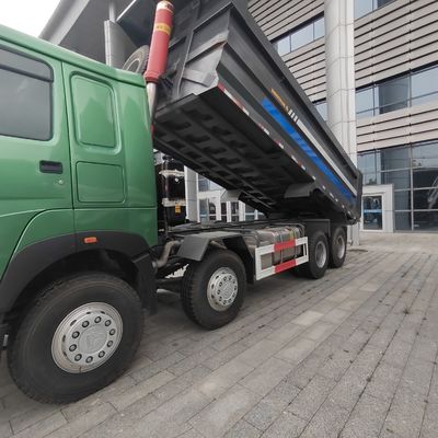 31-40 t Capacità di carico Sinotruck Off-Road Dump Truck per progetti di costruzione in Nigeria
