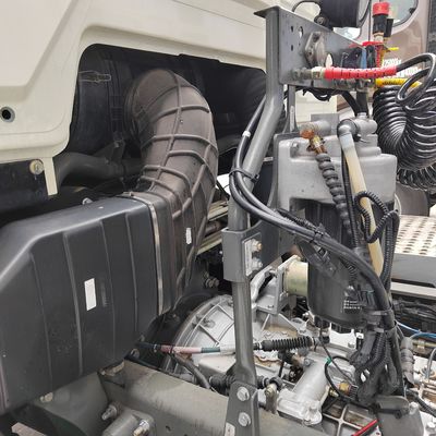 31-40 t Capacità di carico Sinotruck Off-Road Dump Truck per progetti di costruzione in Nigeria