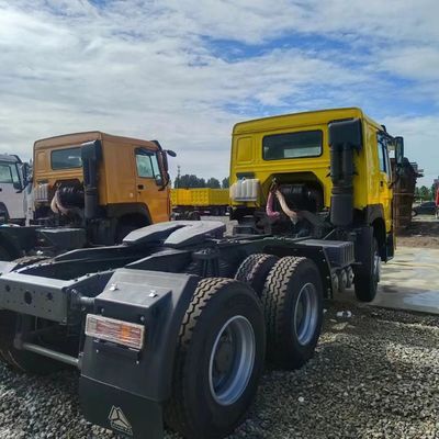 2024 Camion da trasporto pesante HOWO Veicolo trattore Trasmissione manuale e 6 mesi