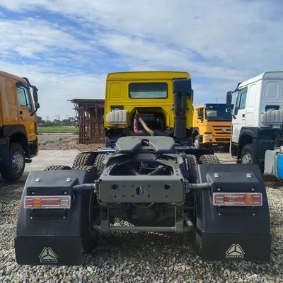 2024 Camion da trasporto pesante HOWO Veicolo trattore Trasmissione manuale e 6 mesi