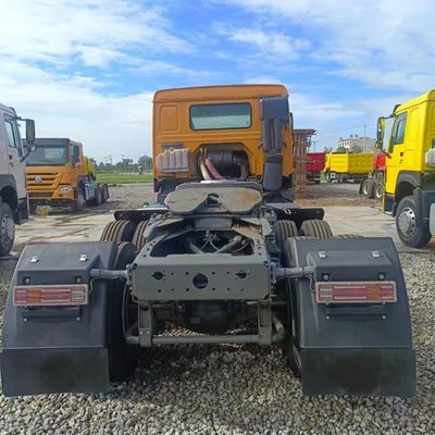 Capacità di carico 31-40t Ritagliato 2024 Modello Sitrak Tractor Trailer con 1000L Diesel Tank