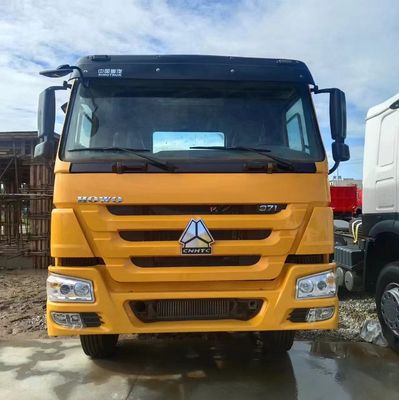 Certificato GCC ZZ4257N3247E1H Heavy Duty HOWO 6X4 Traktor Truck con serbatoio di carburante da 400L