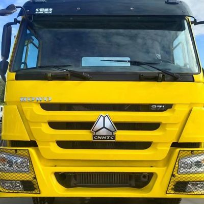 Trasmissione manuale Sinotruk Chassis 371HP Autodumping con sterzo idraulico
