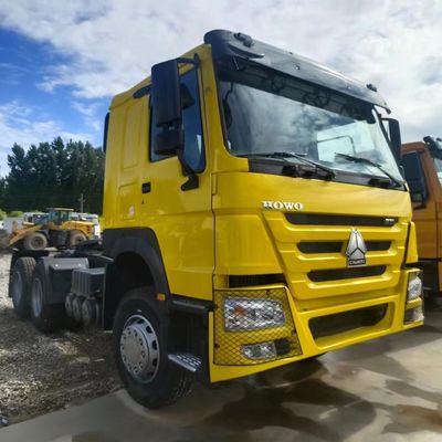 Capacità di carico 21-30 t Sinotruk Dump Truck con pneumatici da 371 CV e sistema di sterzo idraulico