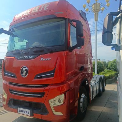Delong X6000 Heavy Diesel Tractor Truck con sedile a sospensione anteriore da 1000L e 6 mesi