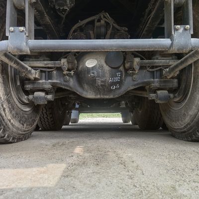 Guida agevole Foton Dumper personalizzato 8X4 con sedile a sospensione BJ3319Y6GRL-01