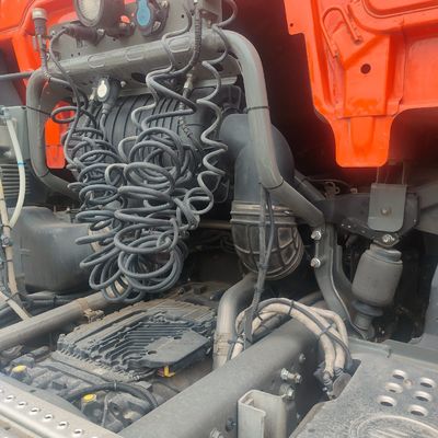 Il trattore Sitrak4X2 la scelta perfetta per i costruttori di camion da costruzione e rimorchi