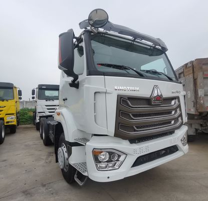 Camion a rimorchio Sinotruck con materiale della scatola di carico in acciaio al carbonio e sedile a sospensione pneumatica