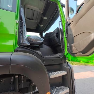 Sinotruk A7/T7 Heavy Duty 10/12 Wheeler Trucks personalizzati per le esigenze del cliente