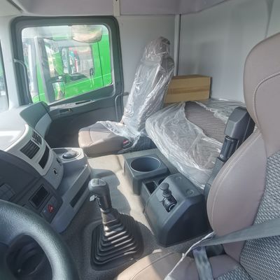 Camionetto di scarico usato con sospensione aerea da Daimler Foton Peso lordo 15500.000kg