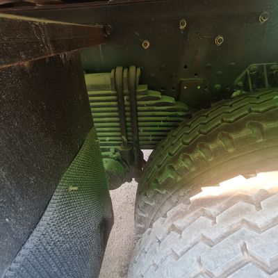 US 8X4 Foton Used Dump Truck per il trasporto di carichi pesanti e il funzionamento flessibile