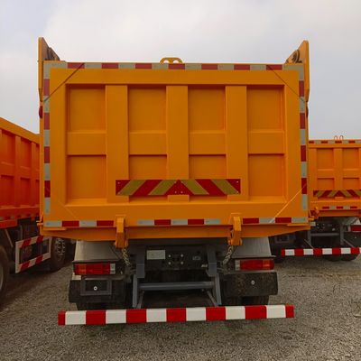 Tipo di sollevamento anteriore 470 CV
