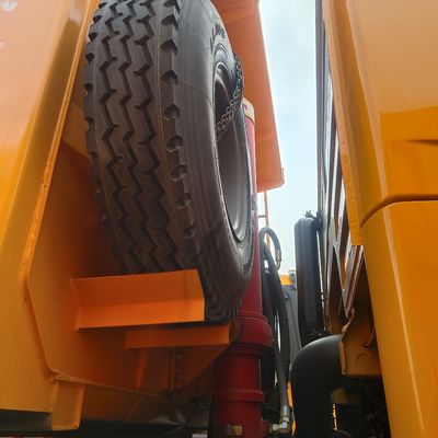 31-40t Delong X5000 8X4 Dump Truck con pneumatici e acciaio al carbonio
