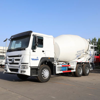 2m3 8m3 12m3 4X2 /6X4/8X4 Cisterna mobile HOWO Cisterna diesel manuale