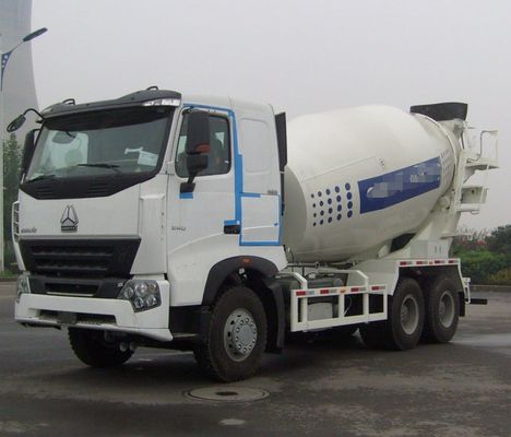 Chassis Sinotruk Camione miscelatore di cemento pesante durevole con potenza massima di 400 cavalli