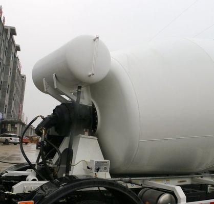 TS16949 Camionetto di miscelazione di cemento ad alta capacità certificato con trasmissione manuale di JAC FAW