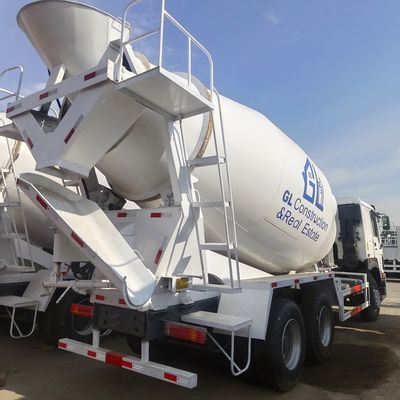 Sinotruk Concrete Mixer Truck per costruzioni pesanti a 10245x2496x3450m Dimensioni