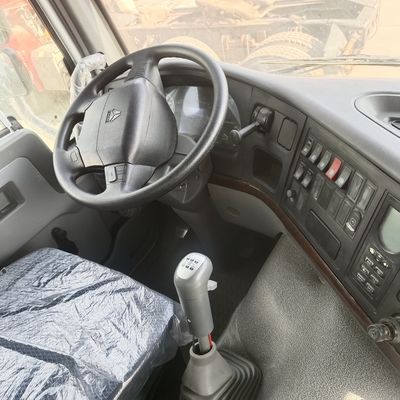 Sinotruk Concrete Mixer Truck per costruzioni pesanti a 10245x2496x3450m Dimensioni