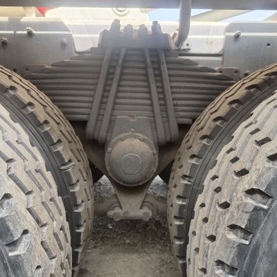 Camion per miscelazione di cemento pesante con potenza massima di 300-400 CV
