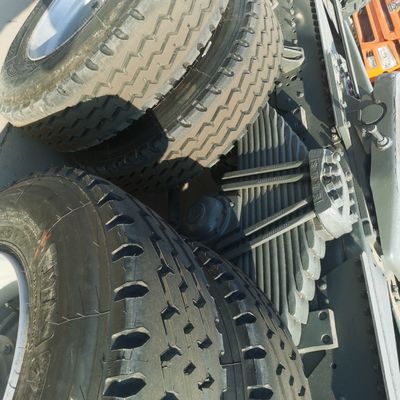 Off-road Zz1257n3647n1 Foton Cement Mixer Truck con potenza massima di 400 CV e pneumatici