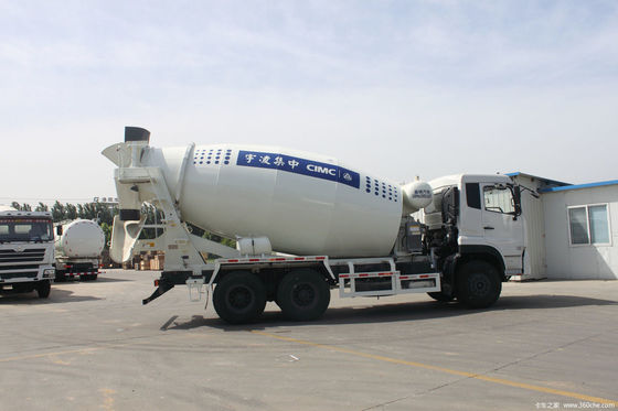 6x4 Sinotruk Chassis Direzione idraulica Camione miscelatore di cemento per progetti su larga scala