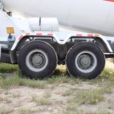 Haowo Cnhtc camion pesante di miscelazione del cemento Sinotruk miscelatore di cemento per acquisti B2B