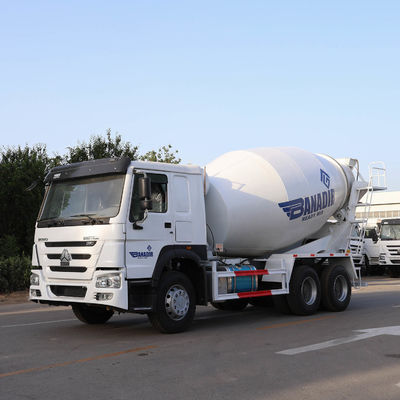 Capacità di carico da 21 a 30 t Chassis del camion da scarico Sinotruk con capacità motore da 4-6 litri