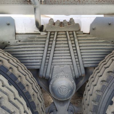 Tipo di trasmissione manuale Sinotruk Cement Mixer Truck per fabbricanti di lavori pesanti