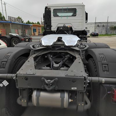 Vendita HOWO 371HP 6X4 Camioni trattori Cargo usato Camione di trasporto trasmissione manuale