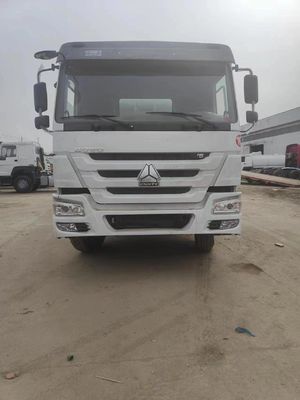 Camion a miscela di sterzo idraulico Sinotruk su misura con assistenza elettrica e pneumatici