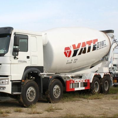 Camion pesante a potenza massima di 400 CV con assistenza elettrica e telaio Sinotruk
