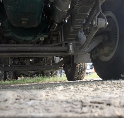 Camion pesante a potenza massima di 400 CV con assistenza elettrica e telaio Sinotruk