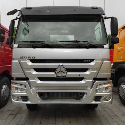 Direttore idraulico e telaio Sinotruk Disegno 6x4 camion trattore per il trasporto industriale