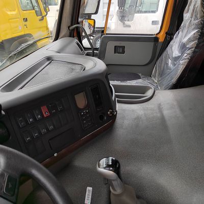 Trasporto Cargo Camion Sinotruck Trattore usato 6X4 HOWO Camion trattore di seconda mano con parti
