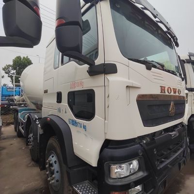 Sinotruck HOWO 6X4 8X4 Miscelatore di cemento usato Sconto del 5% con materiale di scatola di carico in acciaio al carbonio