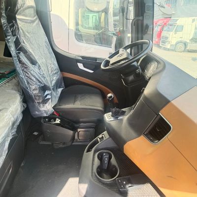 Pagamento completo Shaanxi Automobile Delong X6000 Diesel Traction Truck con serbatoio da 600L