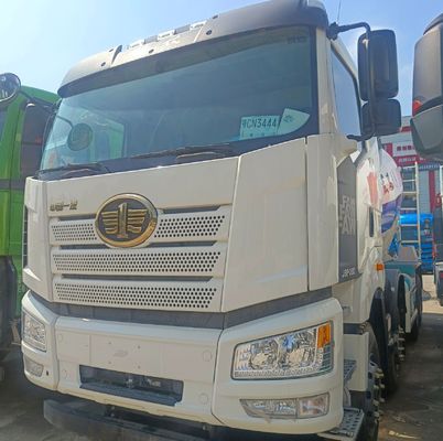 Camionetto per il miscelato di calcestruzzo usato con scatola di carico in acciaio al carbonio e cabina del condizionatore d'aria