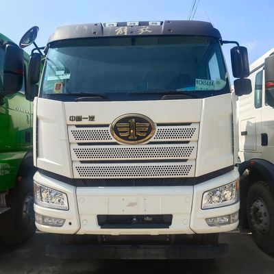 Camioni miscelatori con telaio Sinotruk e sistema di sterzo idraulico Pagamento iniziale