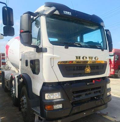 Haowo Heavy Truck Mixing Tractor Cement Mixing Truck e 6 mesi di servizio post-vendita