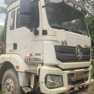 12m3 Diesel Sinotruk Concrete Mixer Truck con sistema di sterzo idraulico e pneumatici