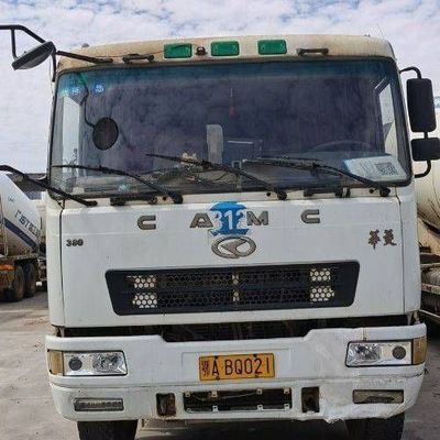 Sinotruk 8m3 Agitatore Diesel Camion con sterzo idraulico richiesta personalizzata