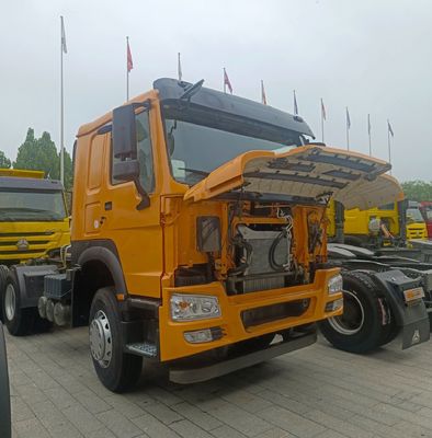 Personalizzazione 2024 camion cinese di trasporto HOWO con capacità di serbatoio di 400 litri